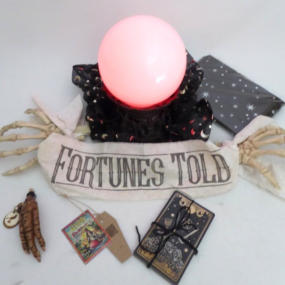 NEW 10” LIGHT UP GLASS CRYSTAL BALL FORTUNE TELLER HALLOWEEN GOTHIC ODDITY PROP